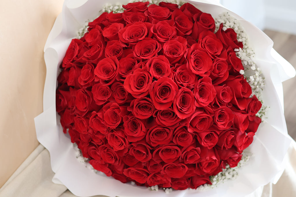 100 Long Stem Roses