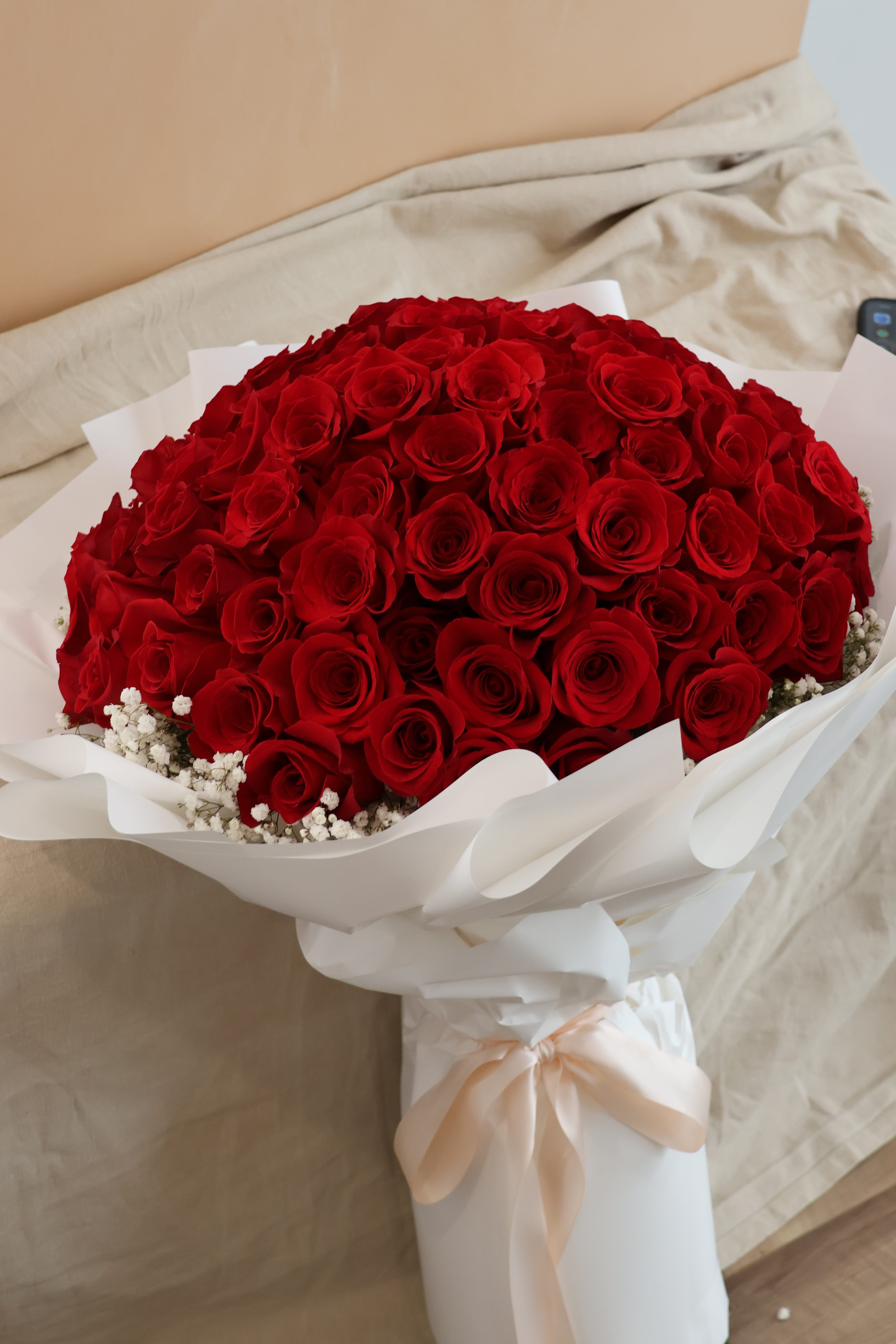 100 Long Stem Roses